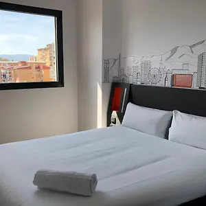  بيت ضيافة Easyhotel Centre